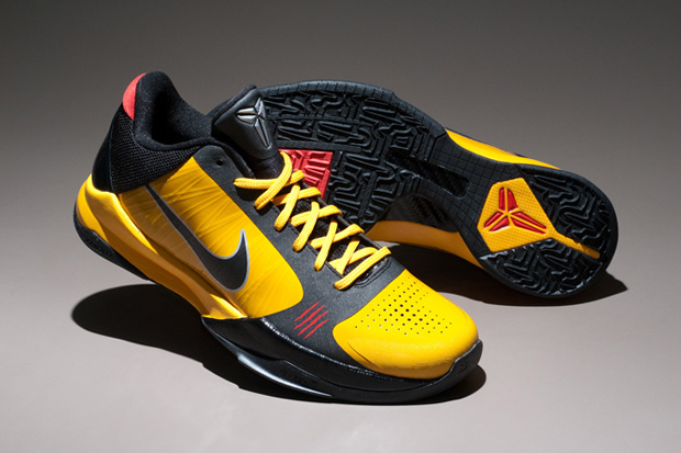 kobe-bryant-bruce-lee-nike-zoom-kobe-v-6.jpg