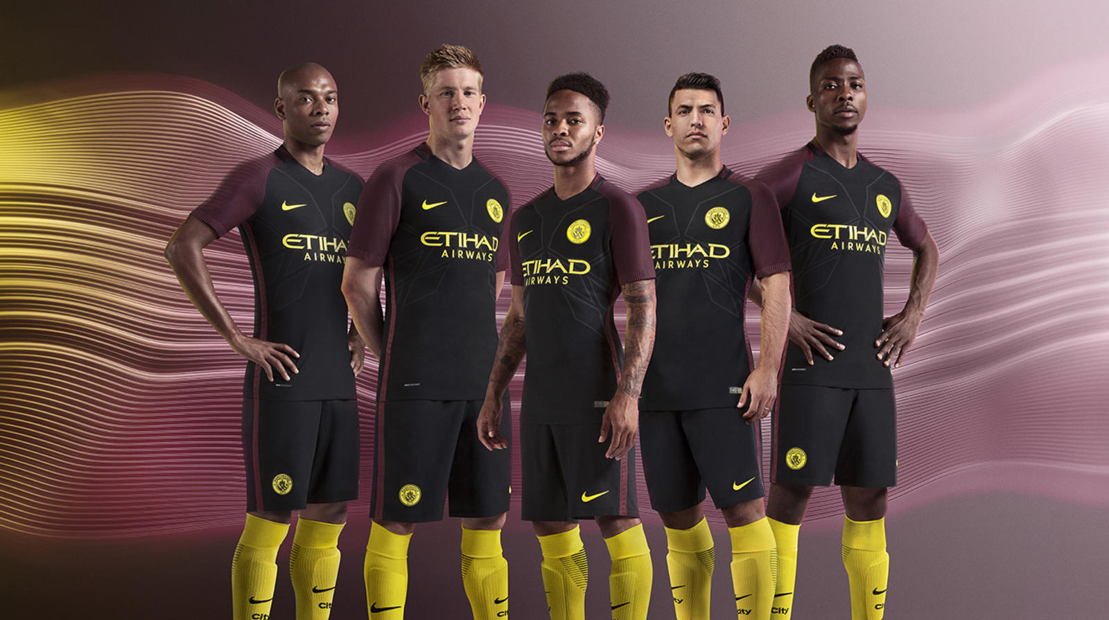 SU16_FB_WE_ManCity_CK_Away_Group_crop_native_1600.jpeg