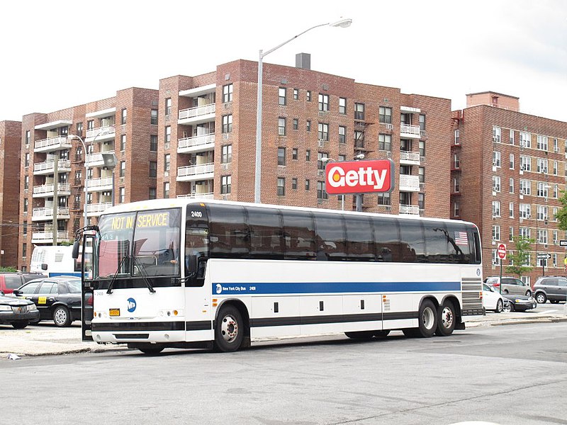800px-MTA_New_York_City_Bus_Prevost_X3-45_%282011%29.jpg