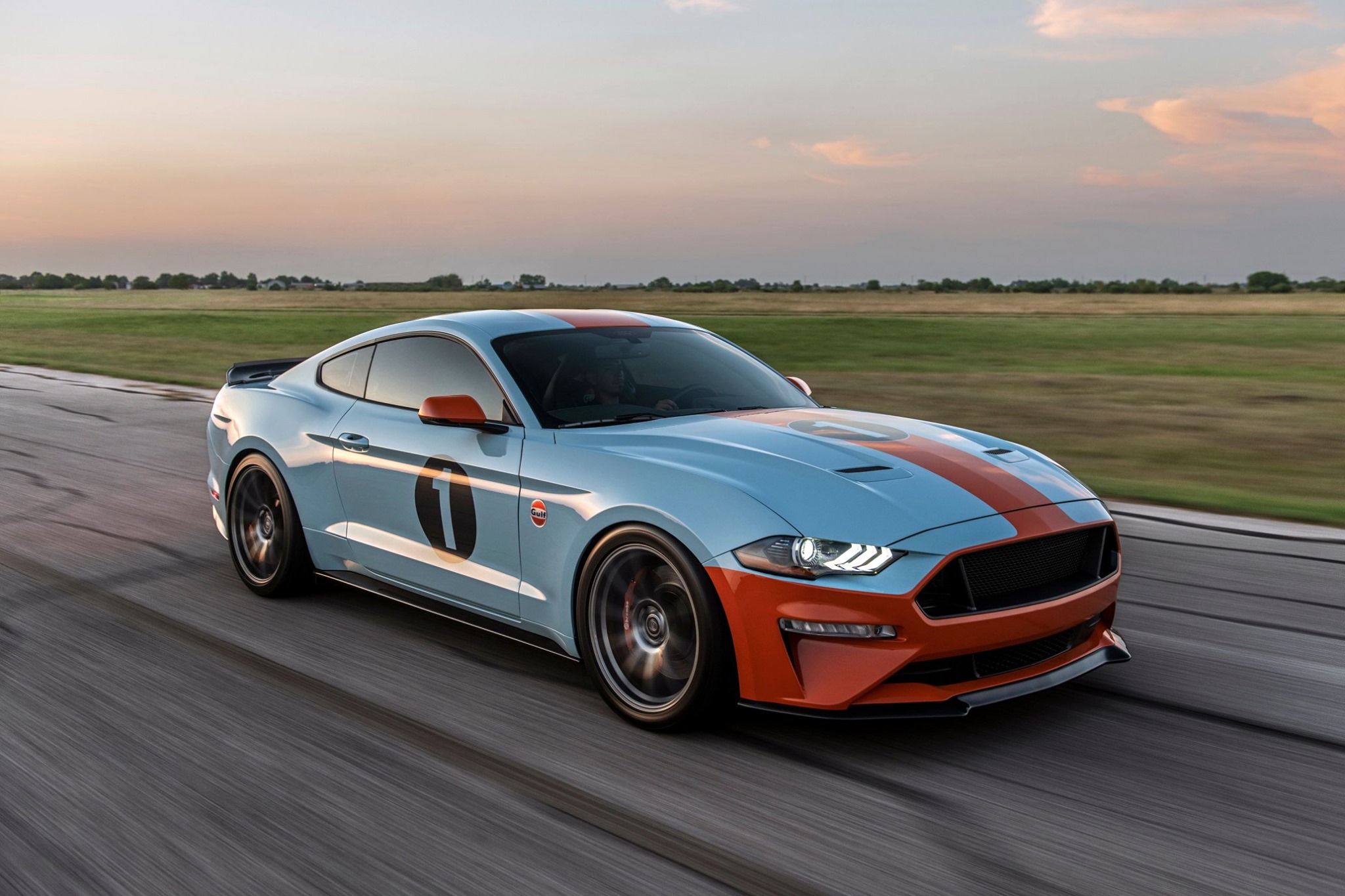 d4af5476-ford-mustang-gulf-5.jpg