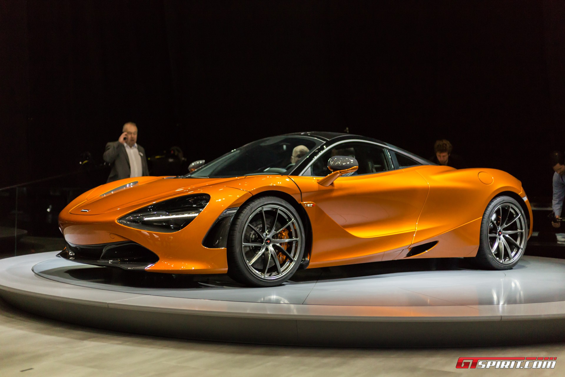 McLaren_720S_Geneva17-12.jpg