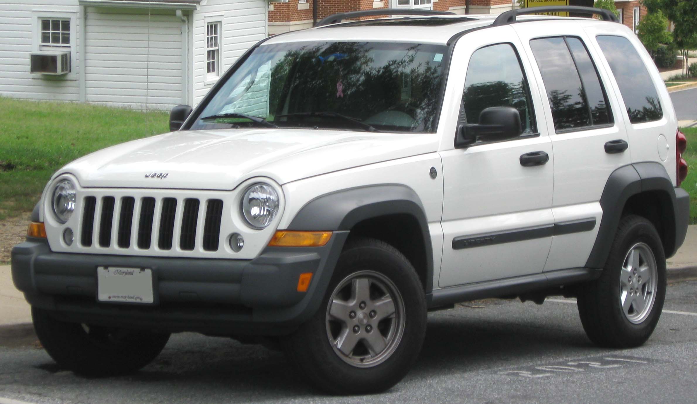 2005-2007_Jeep_Liberty_--_08-16-2010.jpg