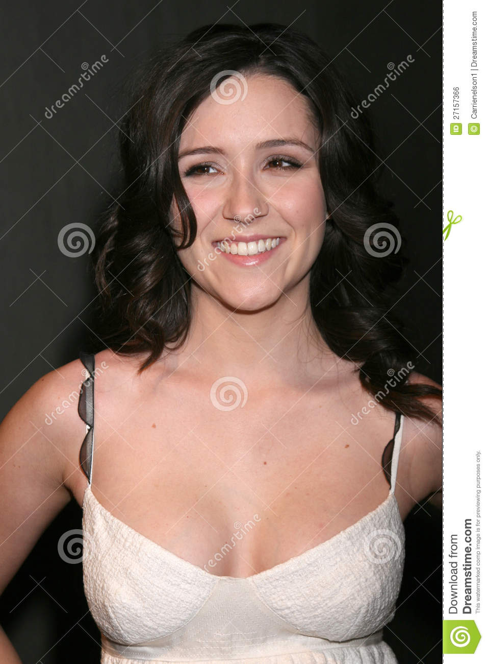 shannon-woodward-pictures.jpg
