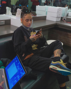 kehani-sean-wotherspoon-nike-air-max-1-97.png