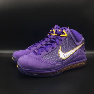 LeBron7LA.jpg