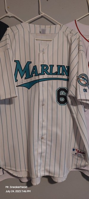 2001 Josh Beckett Marlins Home F.jpg