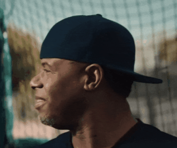 Mariners - Griffey unimpressed.gif