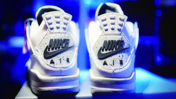 Nike-Air-Jordan-4-White-Cement-2016-1.jpg
