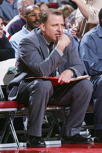 nba_g_thibodeau_200.jpg