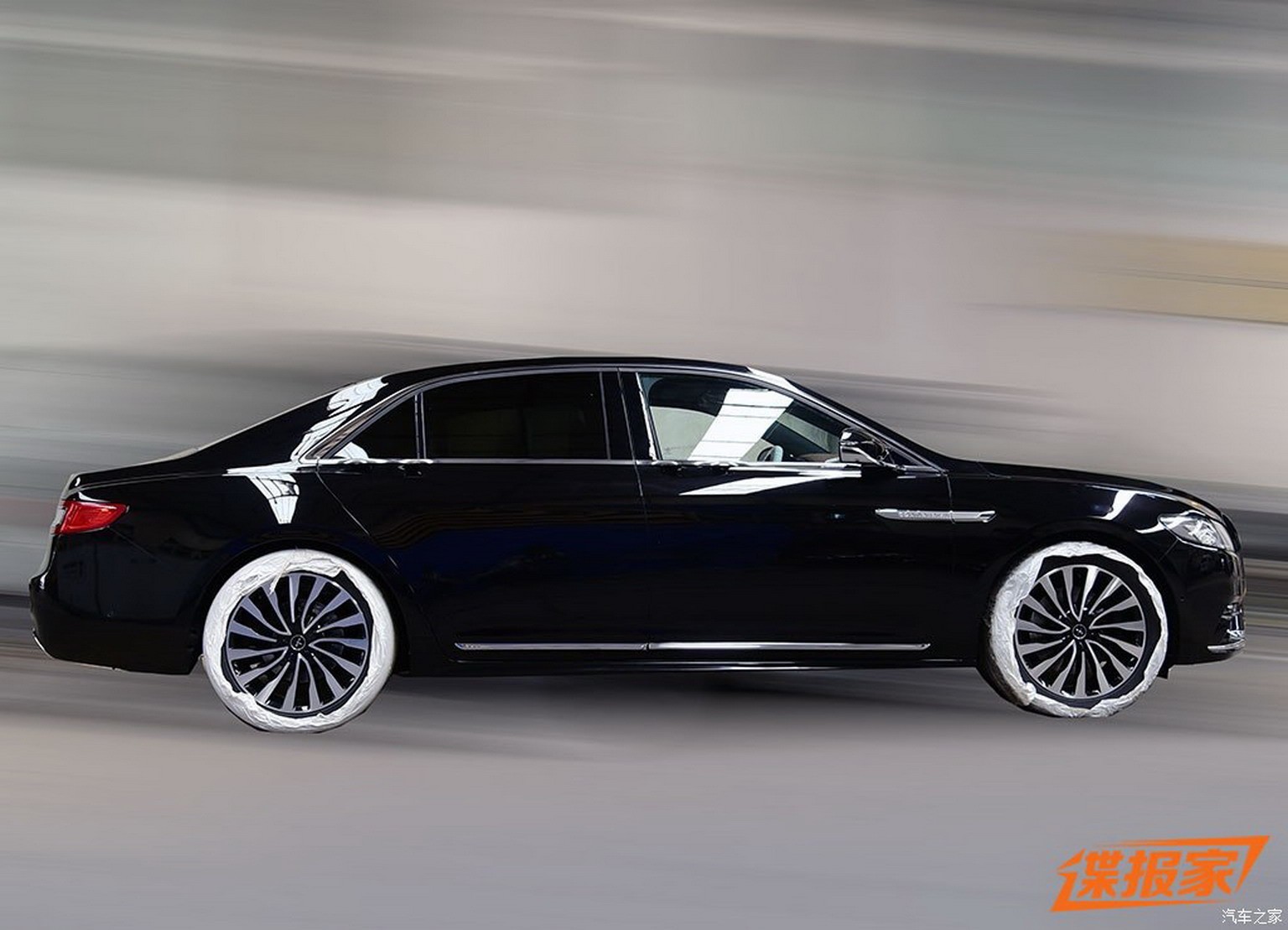 2017-lincoln-continental-presidential-to-debut-in-china-next-week_4.jpg