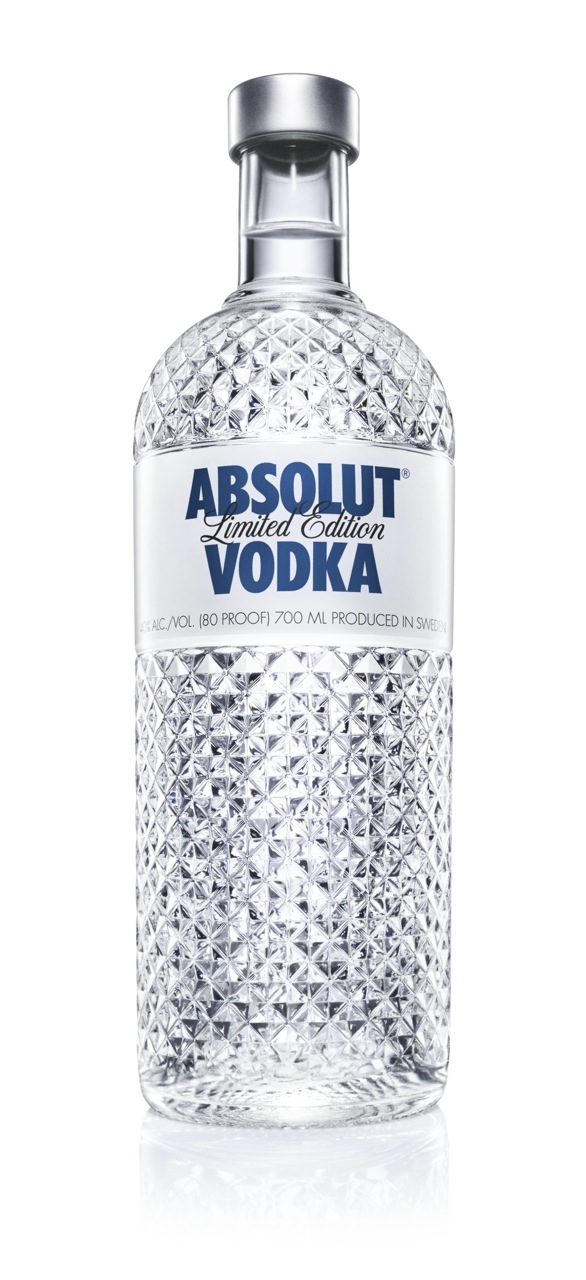 ABSOLUT-GLIMMER_-A-LIMITED-EDITION-BOTTLE-WITH-A-CRYSTAL-SHAPE-15.23TTC.jpeg