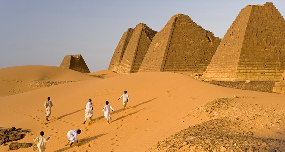 Sudan-Pyramids-4.jpg