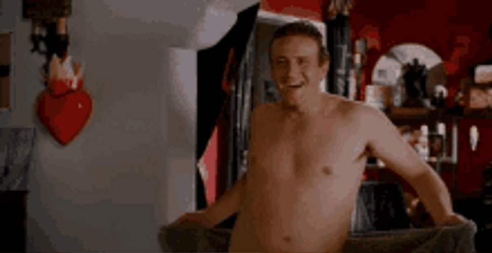 forgetting-sarah-marshall-peter-bretell-helicopter-dance-rqwcowq2zy2xo5si.gif