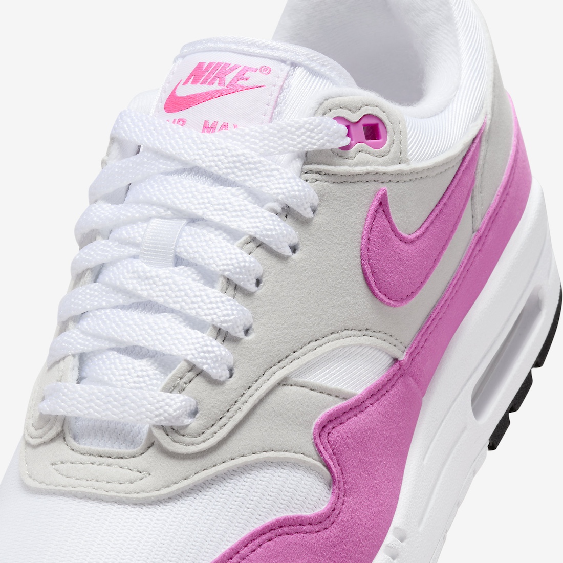 Nike-Air-Max-1-Pink-Rise-6.jpeg