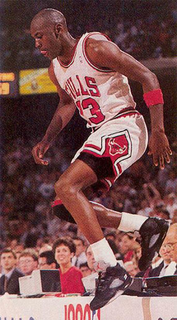 476553365c5adf2c1a7d53d39d2d584b--jordan--michael-jordan.jpg