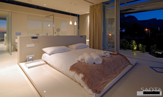 luxury-bedroom-665x399.jpg
