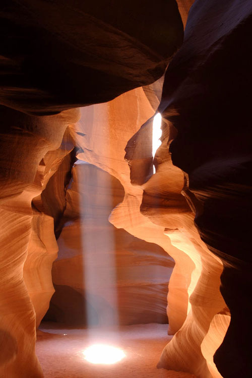slot-canyon-sunbeam.jpg