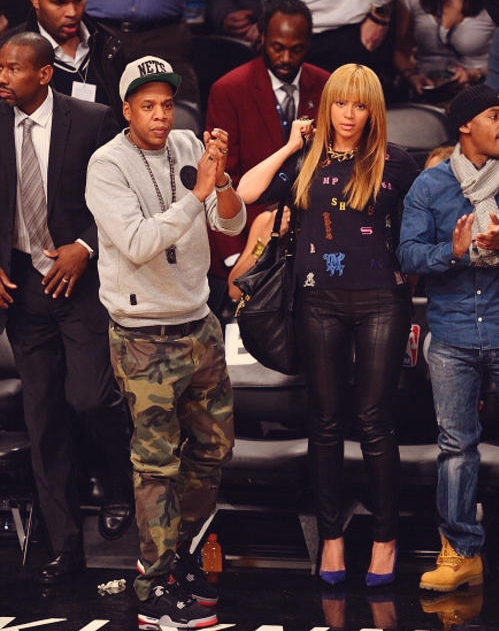 0-Beyonc%C3%A9s-Brooklyn-Nets-Game-Stella-McCartney-Monogram-Embroidered-Blouse.jpg