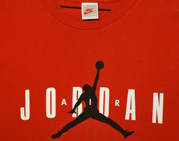 vintage-air-jordan-vi-logo-t-shirt-570x450.jpg