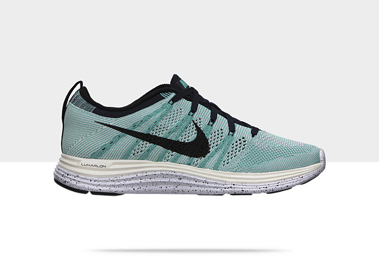 Nike-Flyknit-Lunar1-Womens-Running-Shoe-554888_304_A.jpg