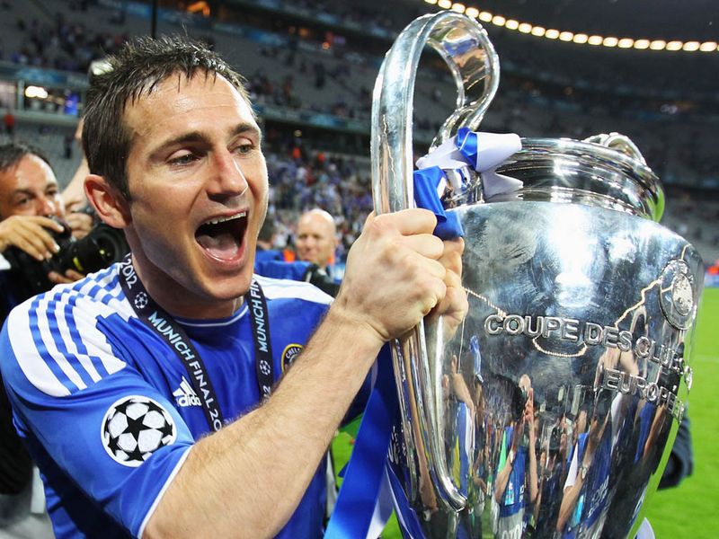 Frank-Lampard-Trophy-Celebrations-Chelsea-Cha_2767953.jpg