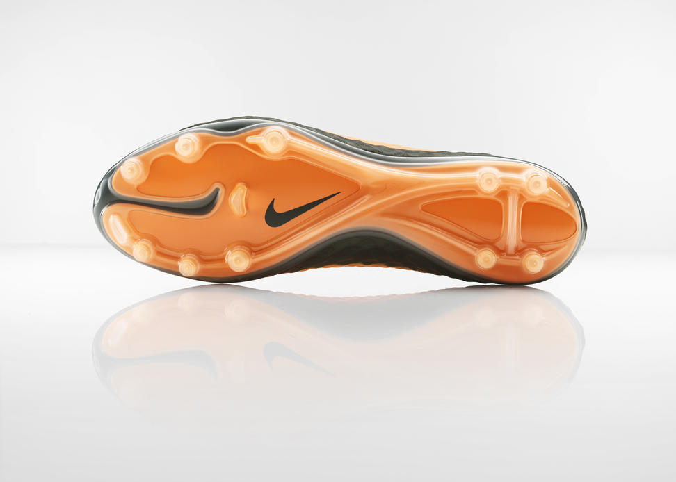 Nike_Hypervenom_Sole_detail.jpg
