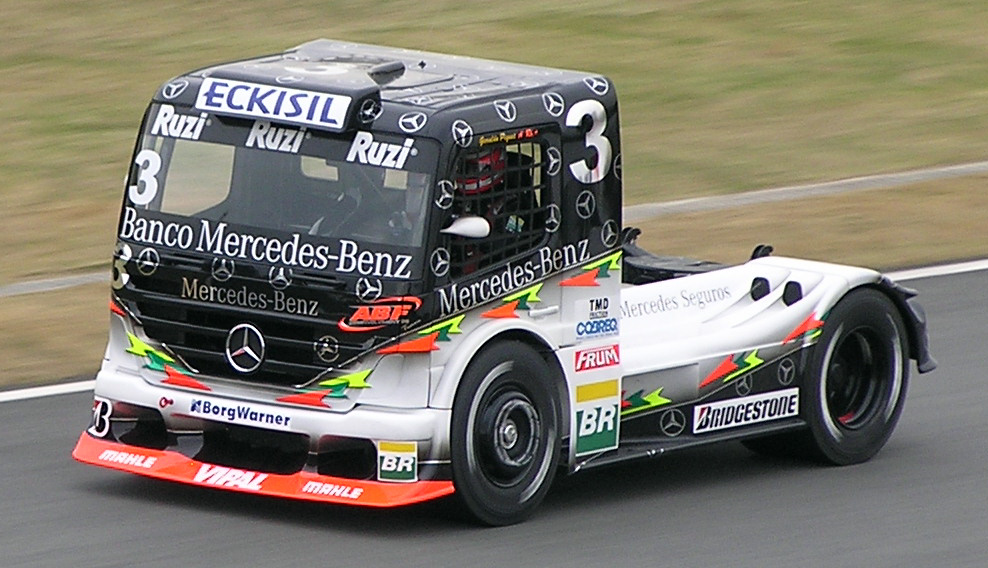 Formula_Truck_2006_Mercedes-Benz_Piquet.jpg