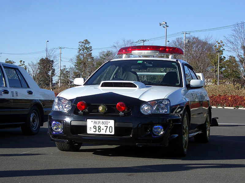 800px-Japanese_SUBARU_IMPREZA_WRX_STi_police_car.jpg