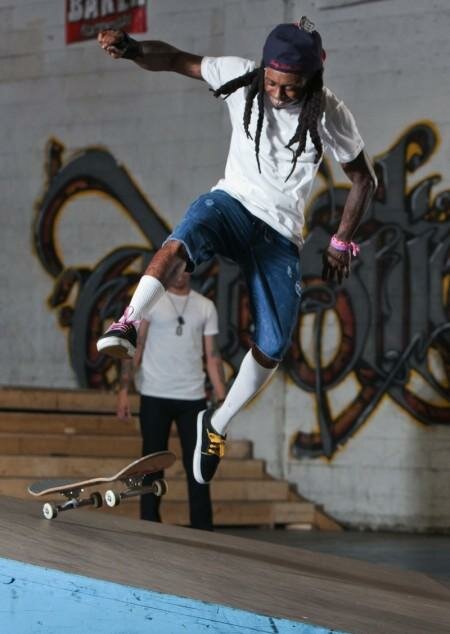Lil-Wayne-skateboard.jpg