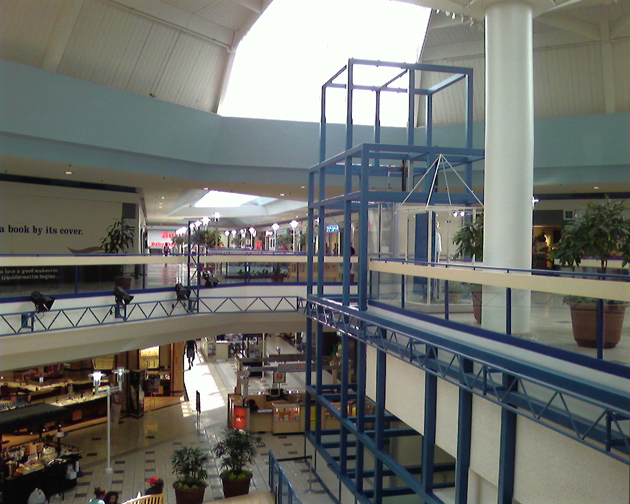 laurel-mall-06.jpg