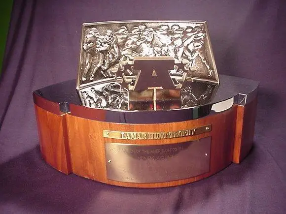 AFC-Lamar-Hunt-Trophy-Playoff-Trophy-Super-Bowl-Trophy-7-Inches-Customizable-Name-Or-Team.jpg