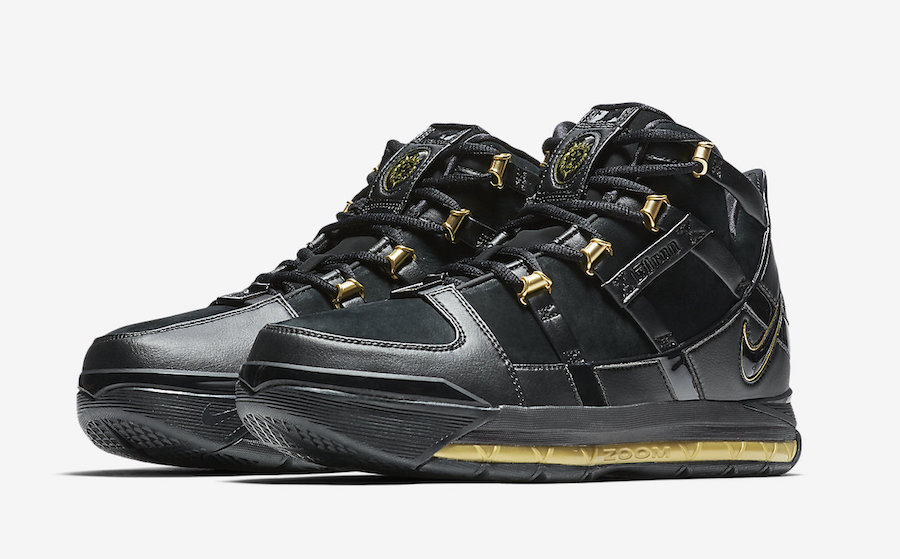 Nike-LeBron-3-Black-Gold-AO2434-001-2018-Release-Date-4.jpg