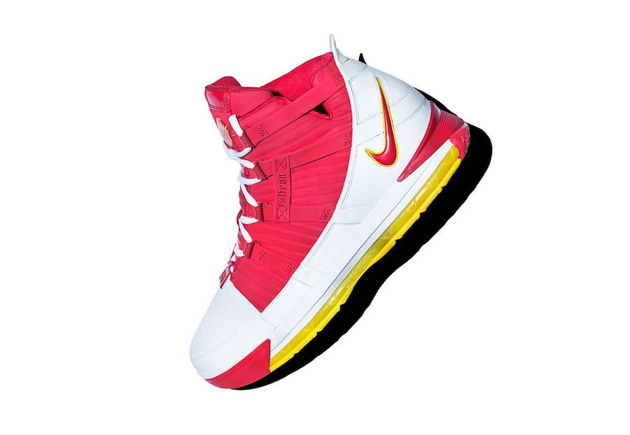 Nike-LeBron-3-High-School-PE.jpg