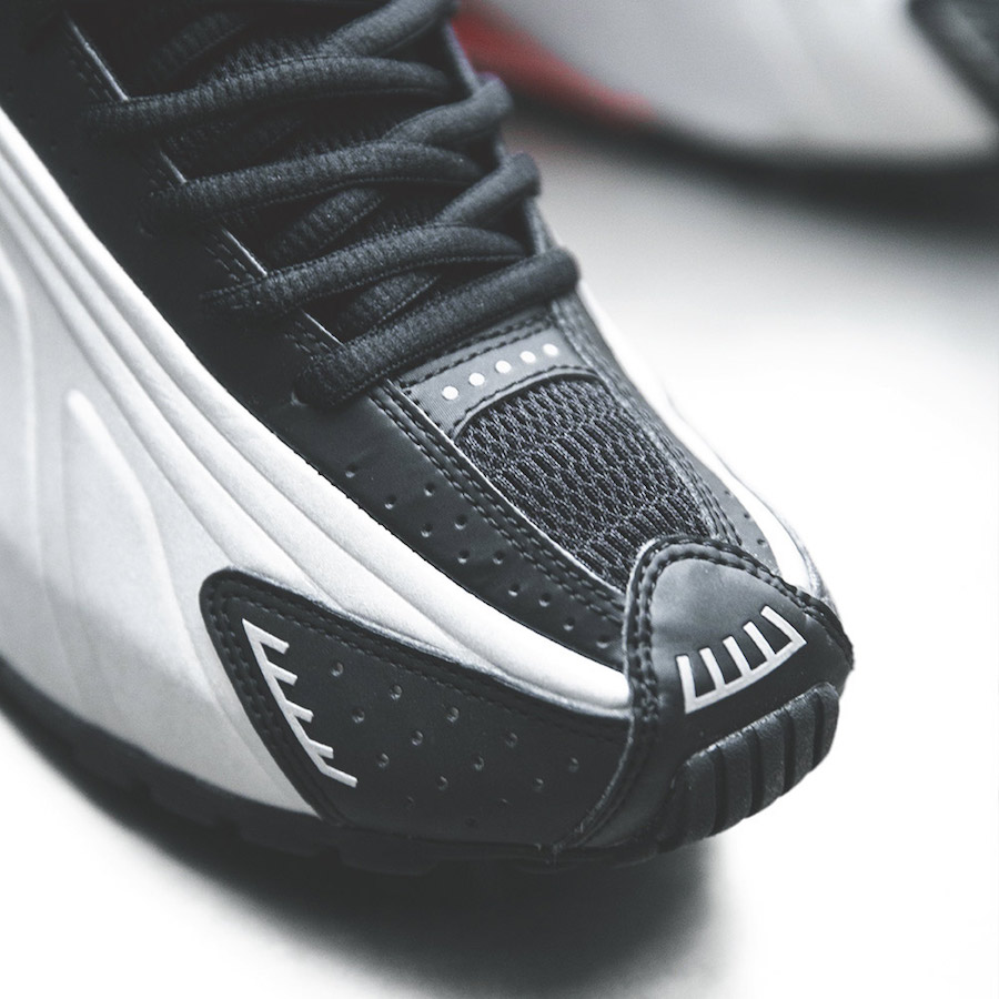 Nike-Shox-R4-OG-Black-Silver-2018-Release-Date-5.jpg