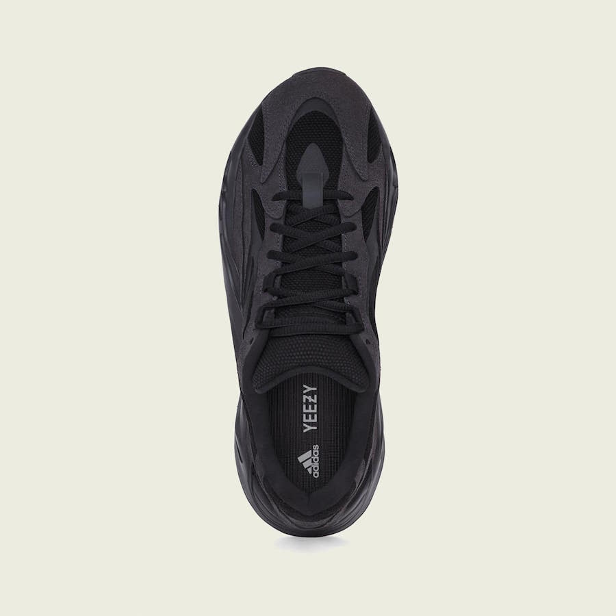 adidas-Yeezy-Boost-700-V2-Black-Vanta-FU6684-Release-Date-2.jpg