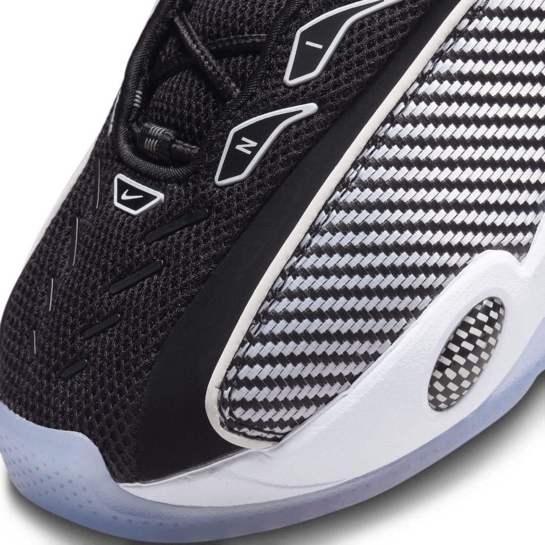 Nike-NOCTA-Glide-Black-White-DM0879-001-Release-Date-6.jpeg
