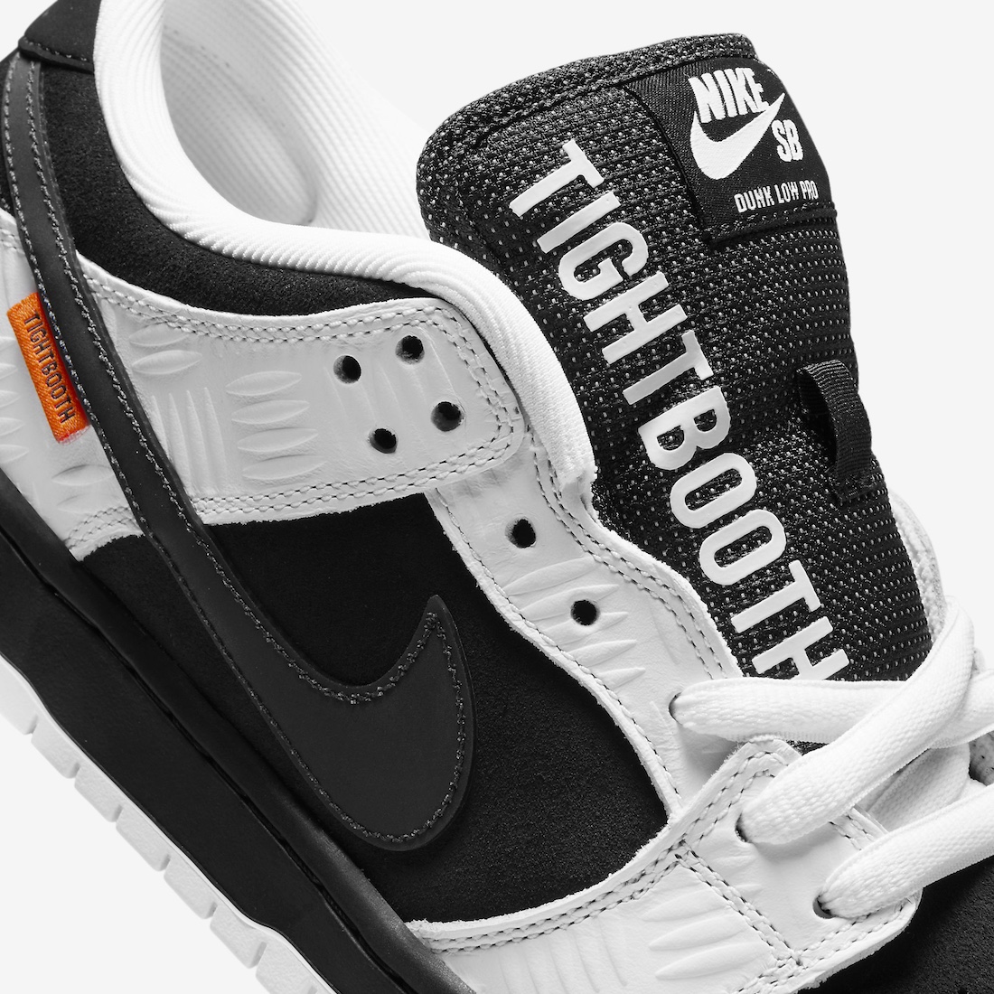 TIGHTBOOTH-Nike-SB-Dunk-Low-FD2629-100-10.jpeg