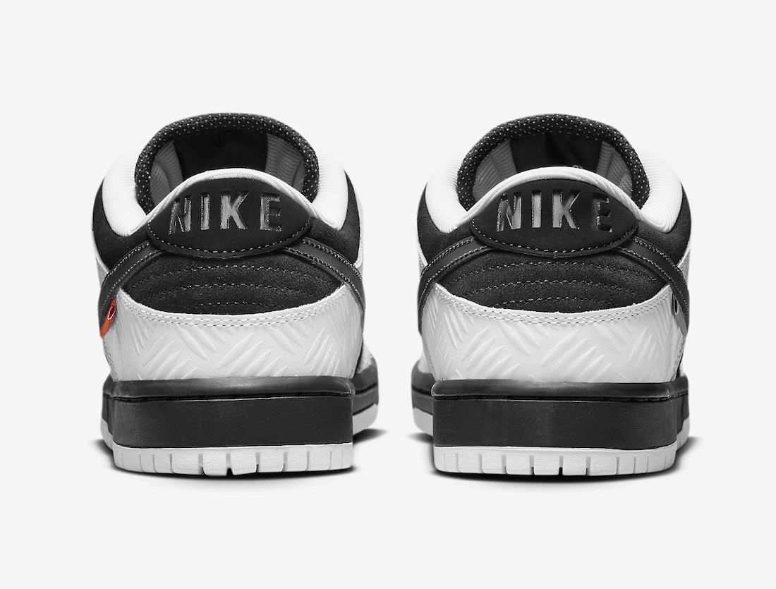 TIGHTBOOTH-Nike-SB-Dunk-Low-FD2629-100-5.jpeg