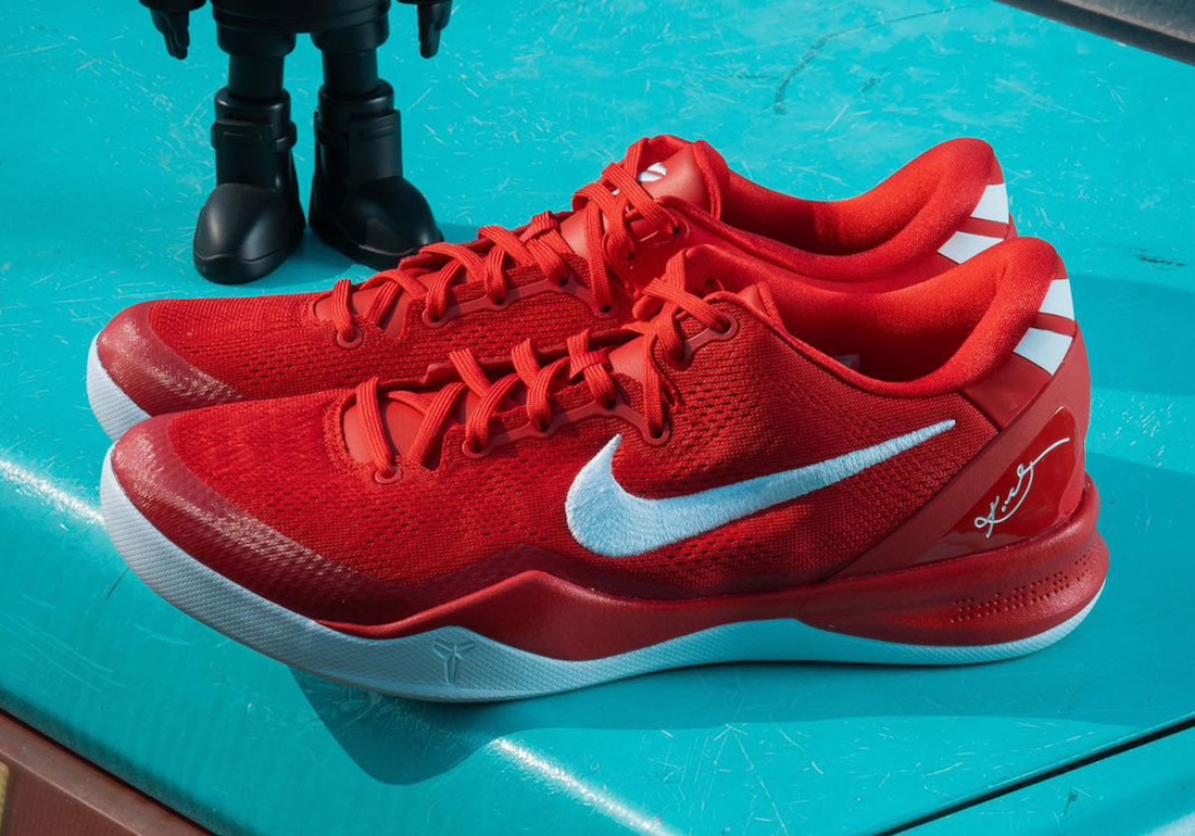 Nike-Kobe-8-Protro-University-Red-HF9550-600-4.jpg