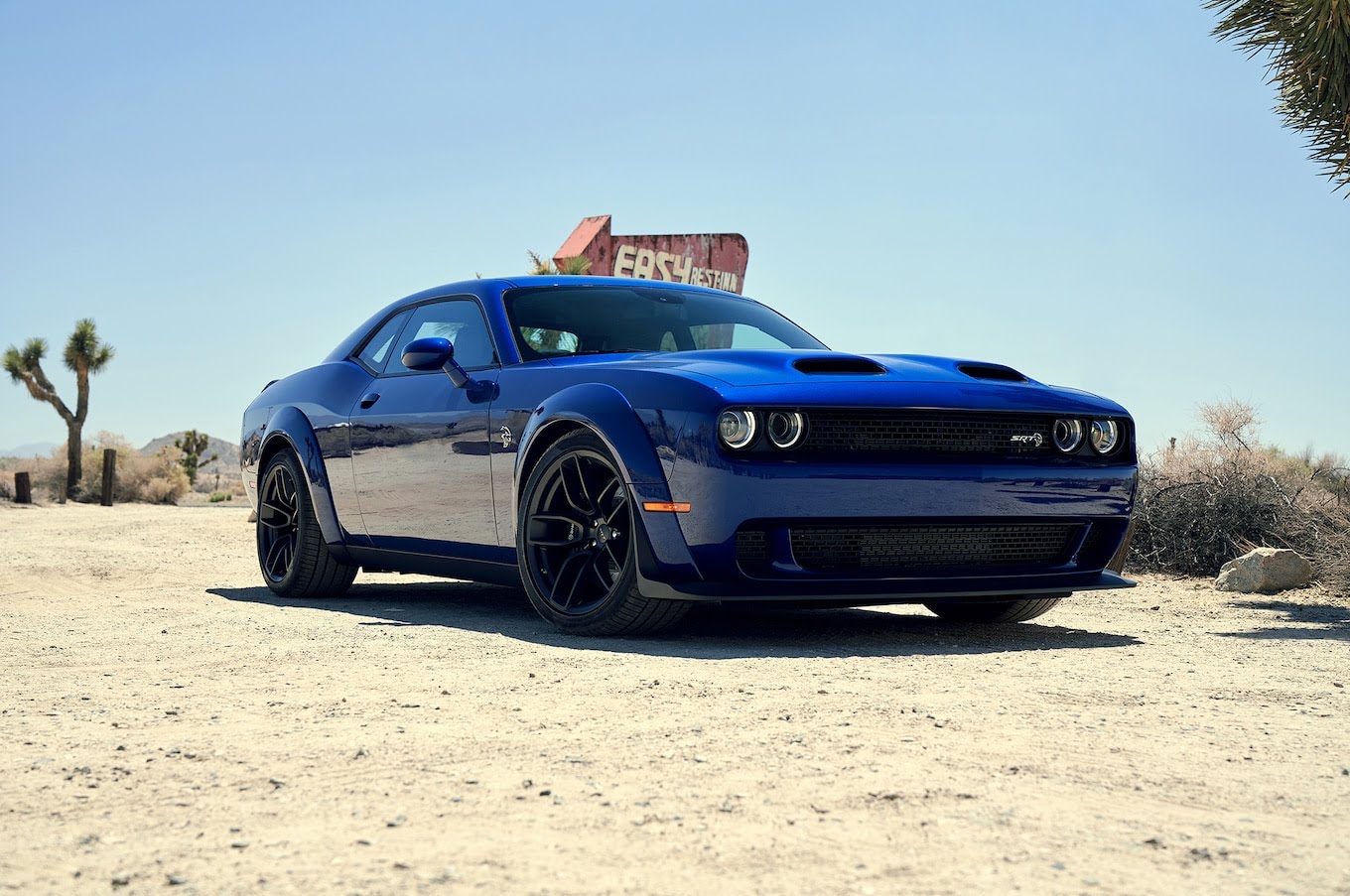 2019-Dodge-Challenger-SRT-Hellcat-Widebody-front-three-quarter-05.jpg