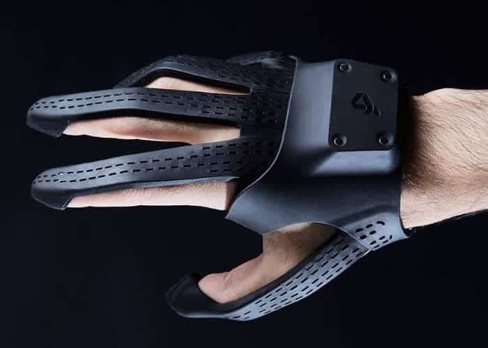 Plexus-VR-Gloves.jpg